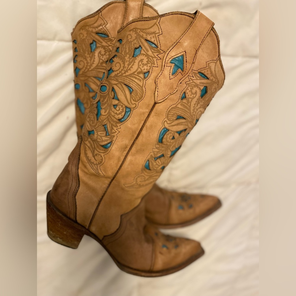 Corral Western beautiful Cowgirl boots 7.5